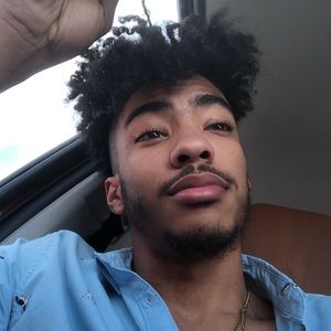 Meet your Posher, Alex